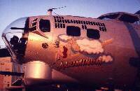 Nose-Art of EAA´s B-17 - Click to watch the details  !
